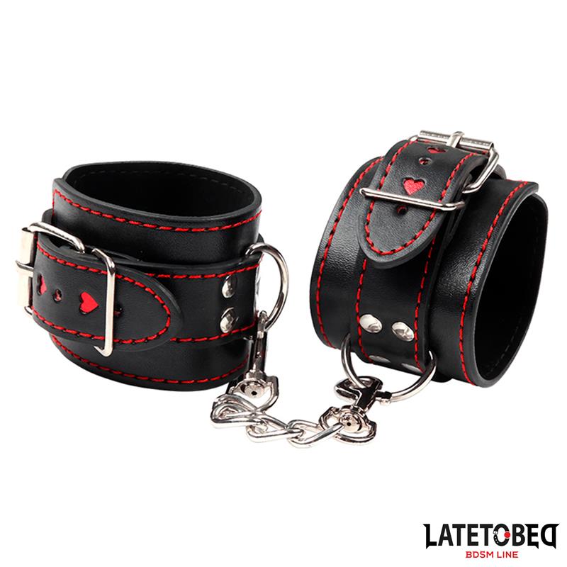 LATETOBED BDSM LINE Esposas para Tobillos con Cadena y Corazones